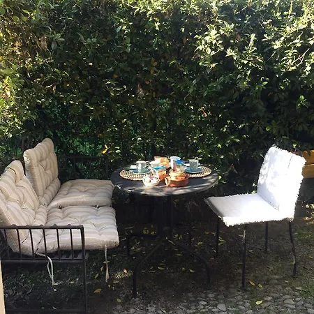 Casa La Viola Blu Bed & Breakfast 3*